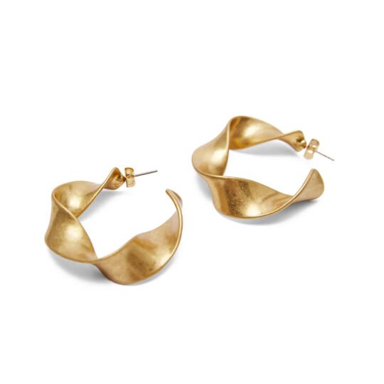 Twisted hoop earrings